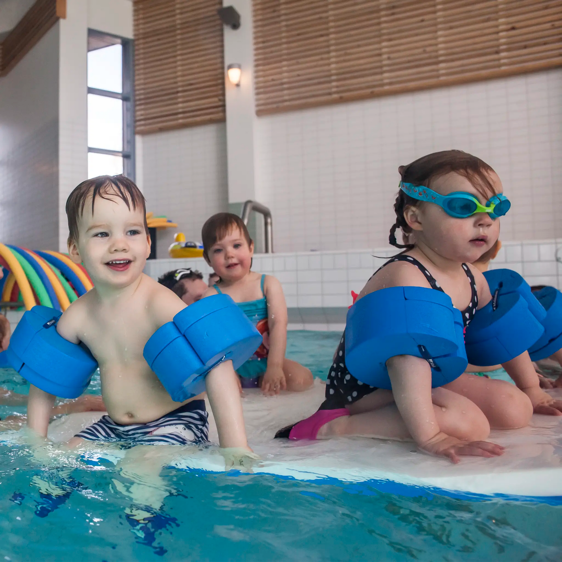 malmsten-kellukkeet-lapset-patjalla